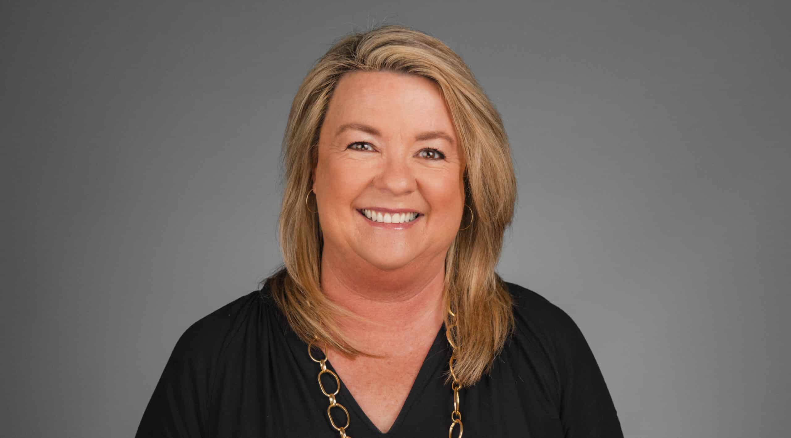 Suzi Lyons